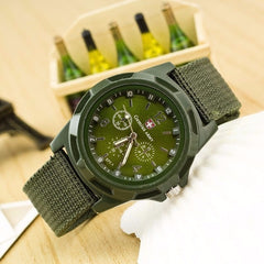 New Brand Sport Watches Men Leather Nylon Military Army Waterproof clock Men Outdoor Quartz watch zegarki meskie reloj hombre